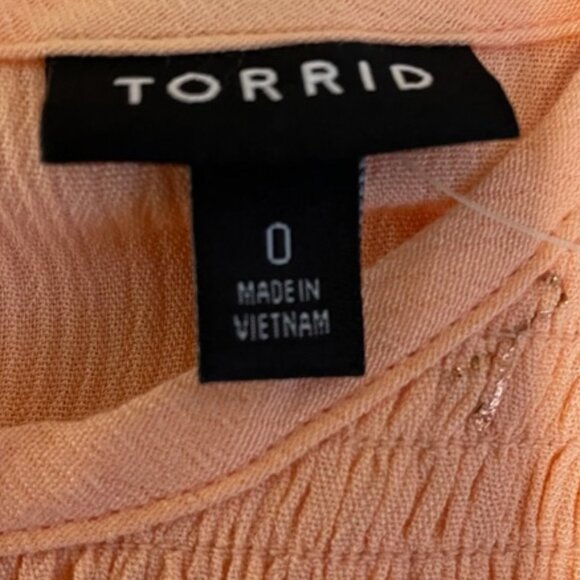 NWT Torrid Peach Stars Gauze Smocked Tank Size 0X - Picture 3 of 8